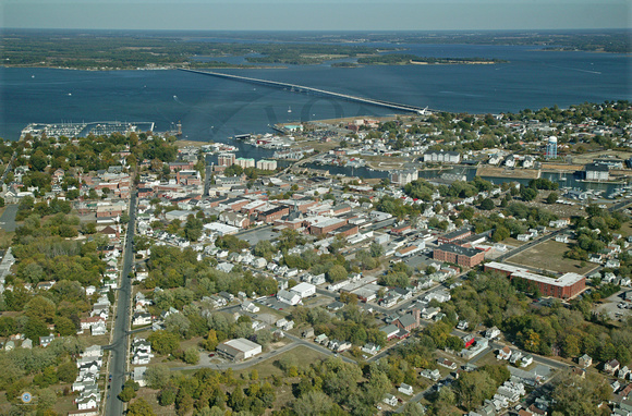 The town of Cambridge nestled alongside the Choptank River